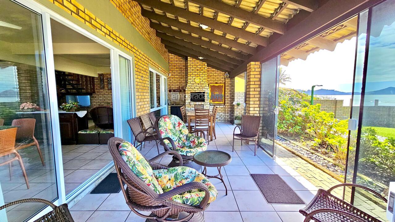 Casa para alquiler de vacaciones em Bombinhas (Mariscal)