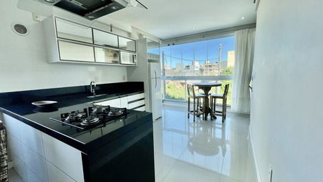 Apartamento na Praia de Mariscal