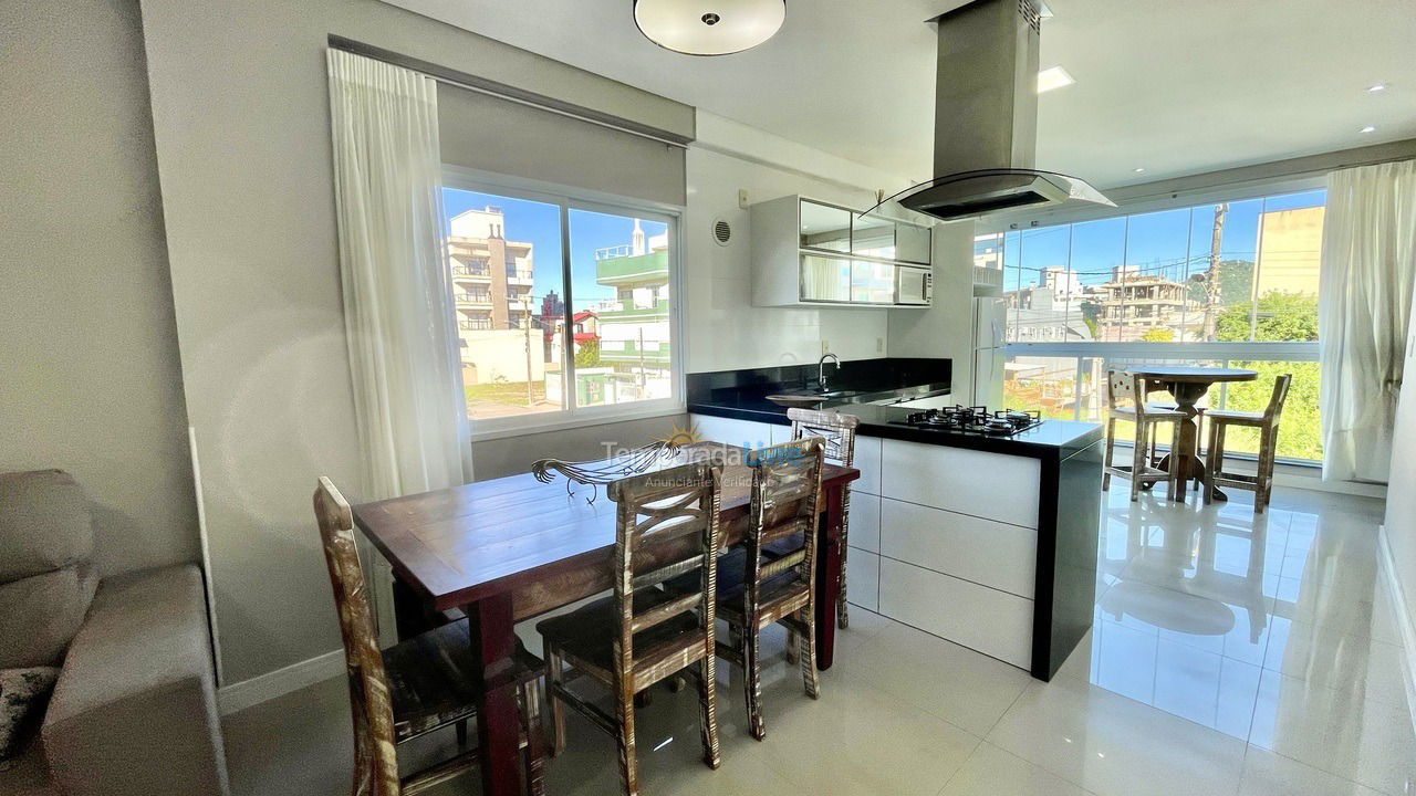 Apartment for vacation rental in Bombinhas (Mariscal)