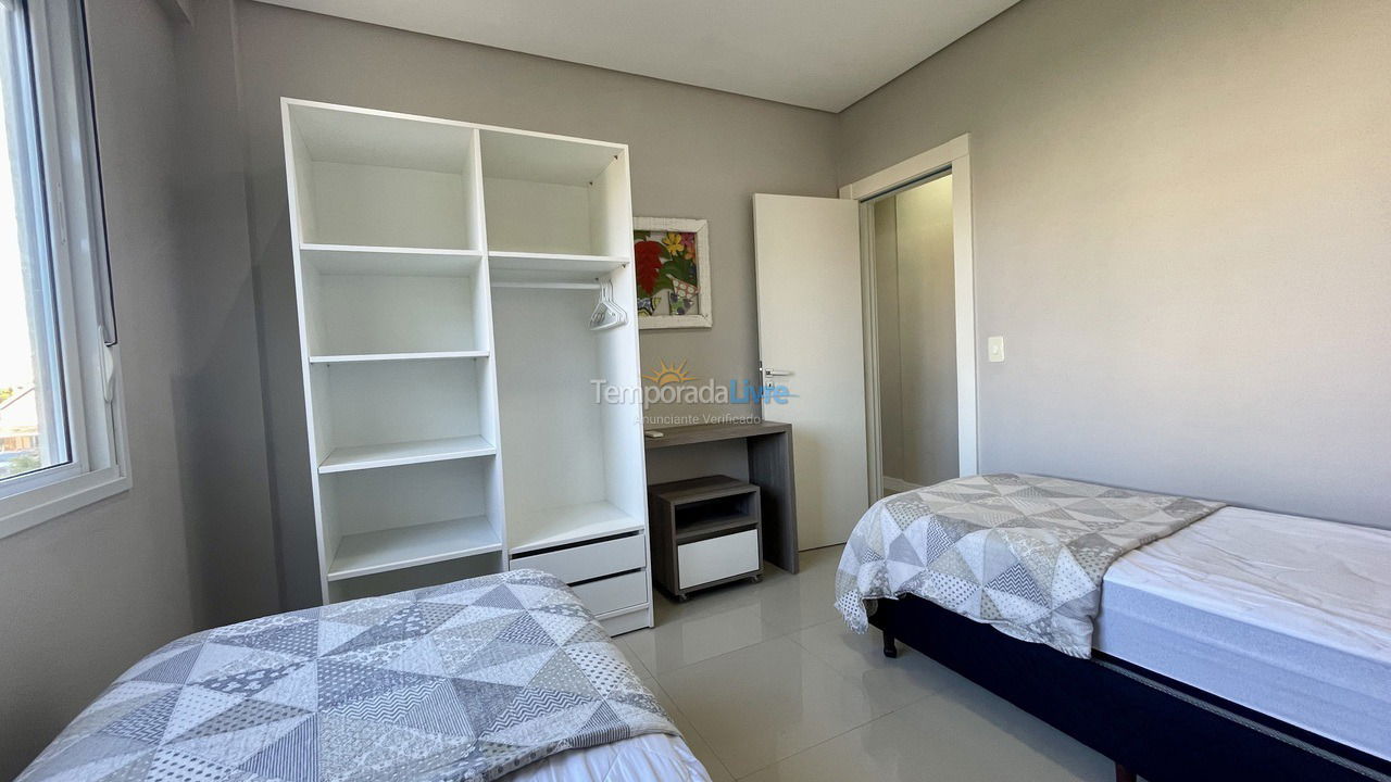 Apartment for vacation rental in Bombinhas (Mariscal)