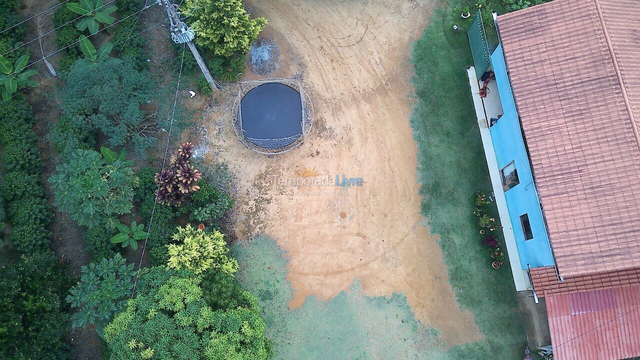 Granja para alquiler de vacaciones em Domingos Martins (Rio Ponte Domingos Martins)