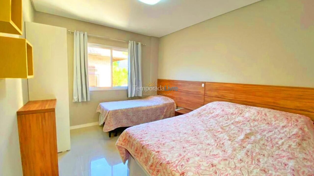 Apartment for vacation rental in Bombinhas (Canto Grande)