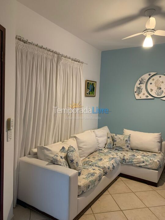 House for vacation rental in São Sebastião (Praia da Baleia)