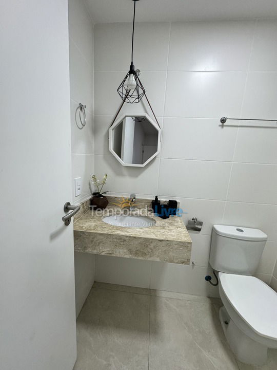 Apartamento para aluguel de temporada em Arraial do Cabo (Praia dos Anjos)