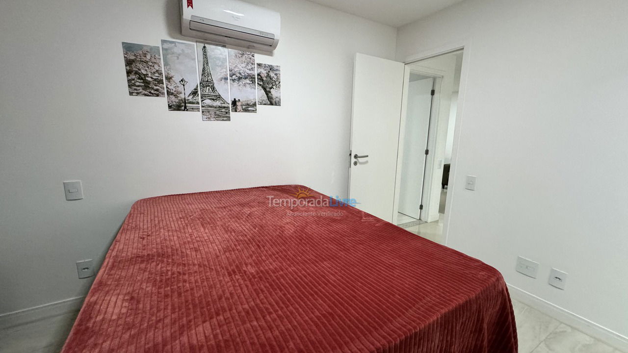 Apartamento para aluguel de temporada em Arraial do Cabo (Praia dos Anjos)