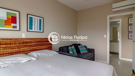 Stunning sea view from this beautiful apartment at Island Resort