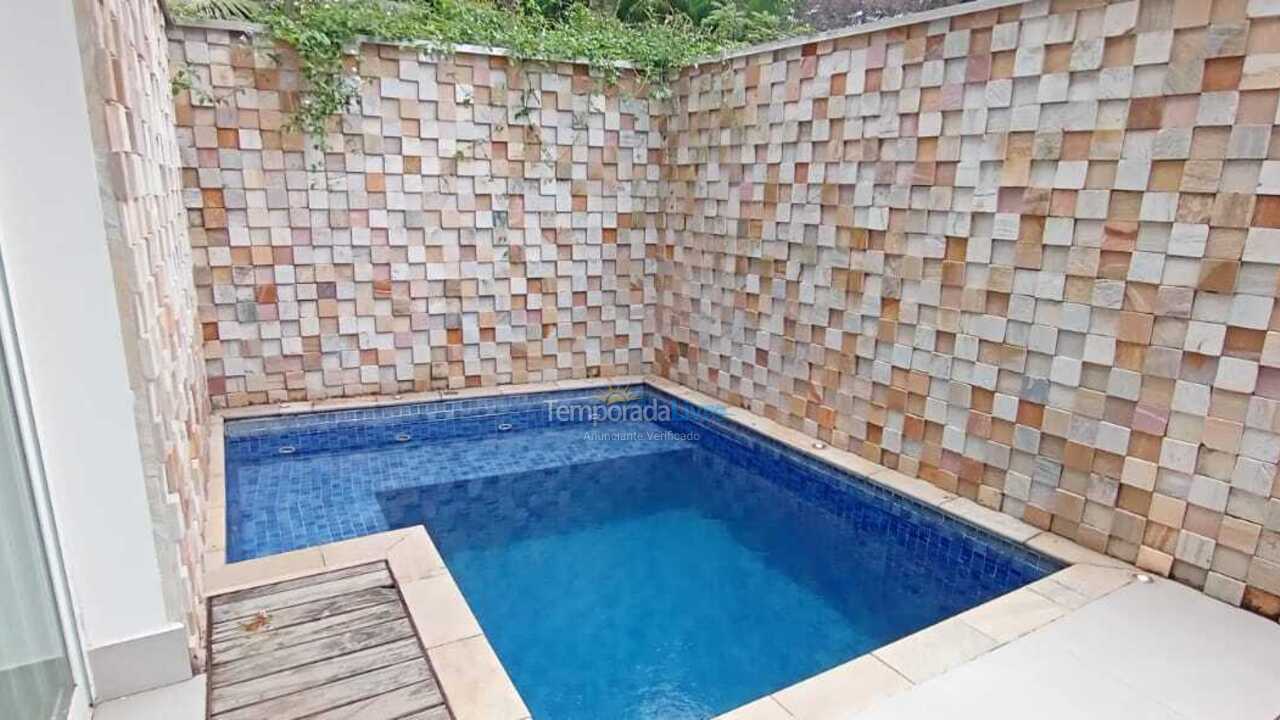 Casa para aluguel de temporada em São Sebastião (Juquehy)