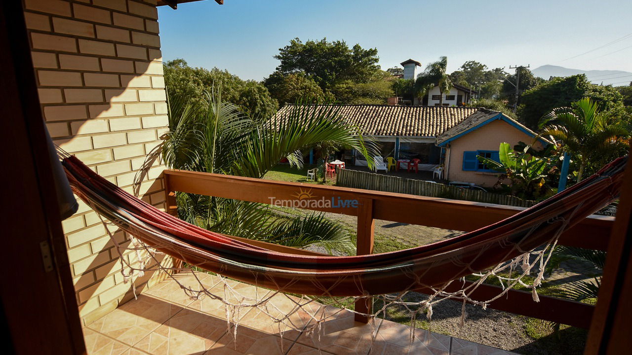 Casa para aluguel de temporada em Garopaba (Praia da Ferrugem)