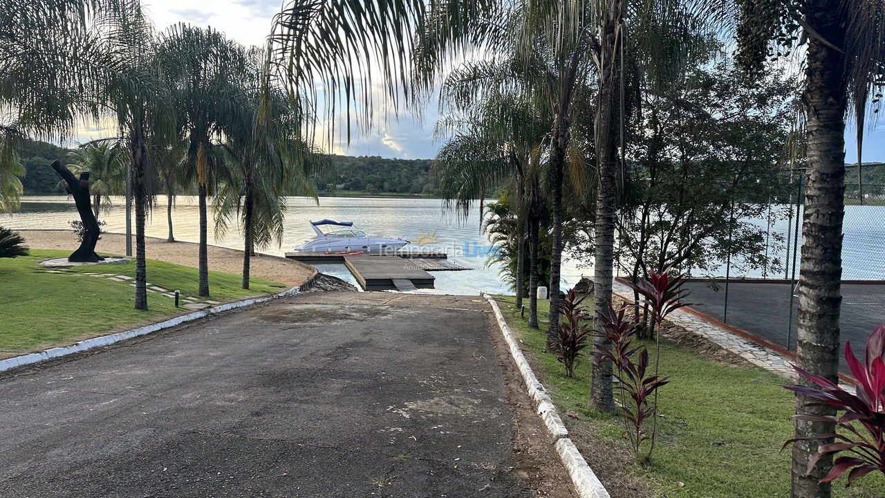 Granja para alquiler de vacaciones em Caldas Novas (Lago Corumba)