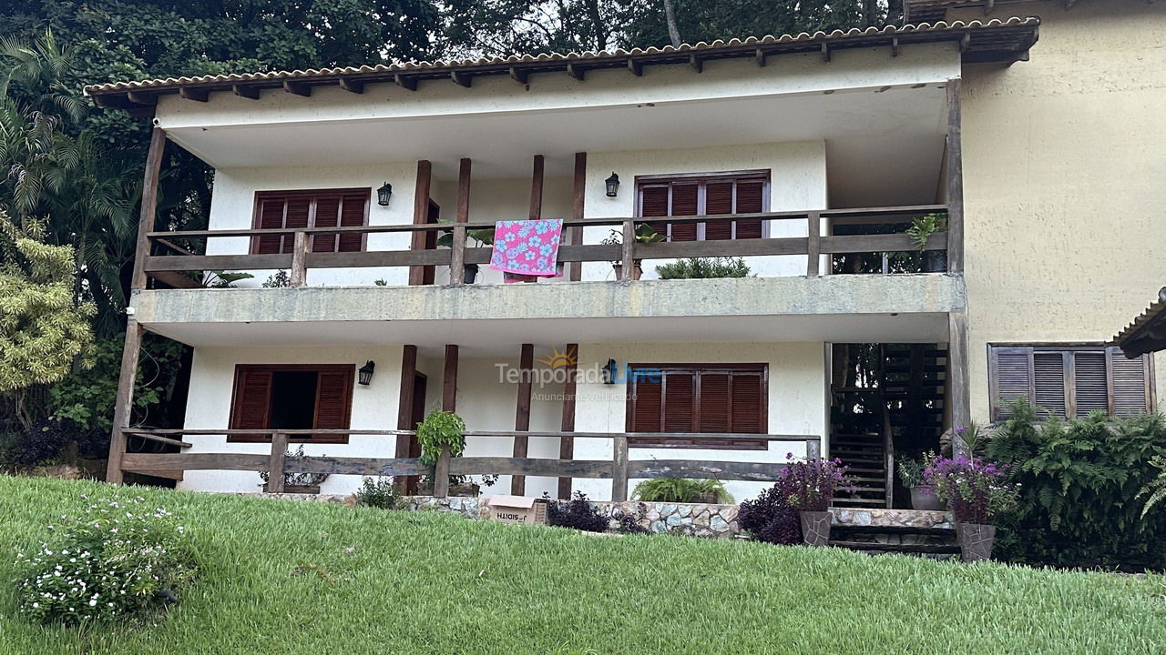 Granja para alquiler de vacaciones em Caldas Novas (Lago Corumba)