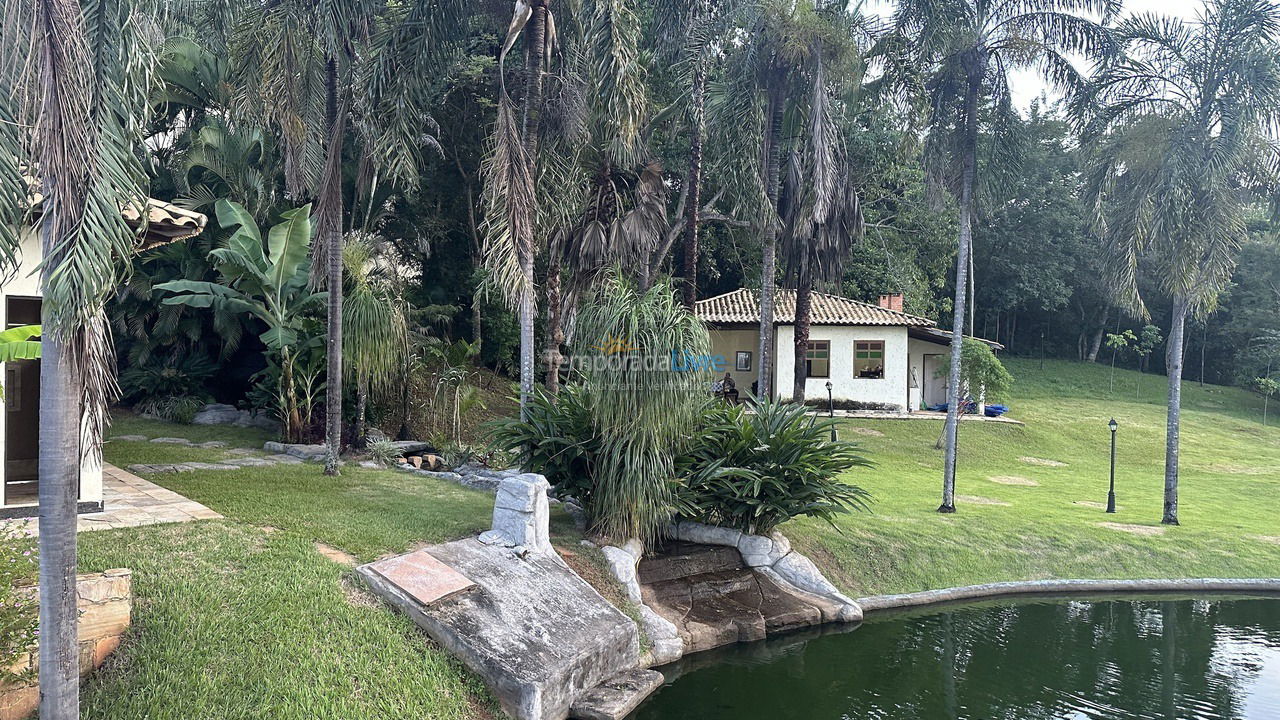 Granja para alquiler de vacaciones em Caldas Novas (Lago Corumba)