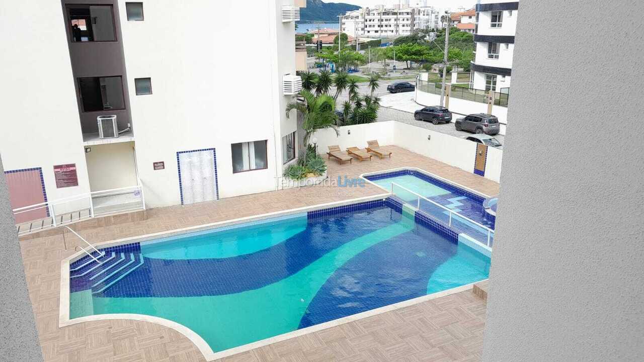 Apartamento para aluguel de temporada em Florianopolis (Praia dos Ingleses)