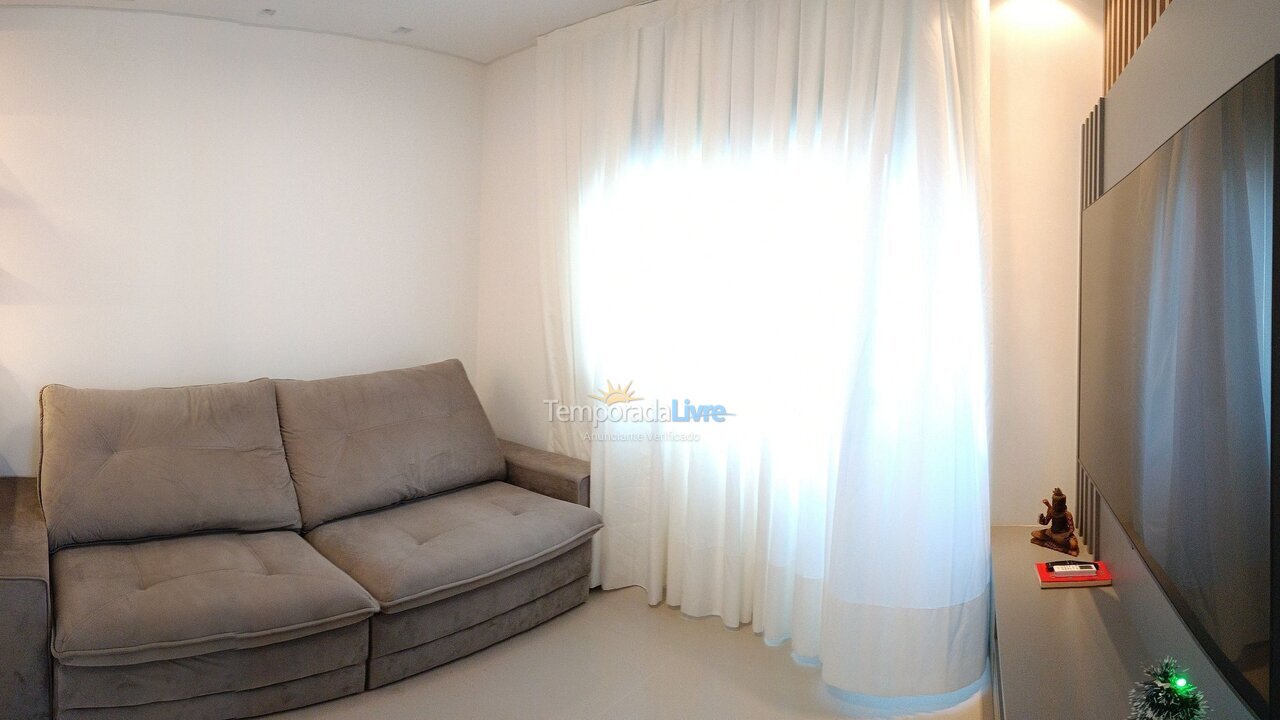 Apartment for vacation rental in Bombinhas (Canto Grande)