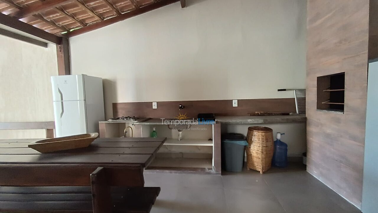 Casa para aluguel de temporada em Bombinhas (Praia de Bombas)