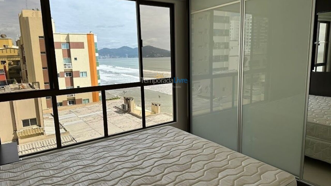 Apartamento para aluguel de temporada em Itapema (Meia Praia)