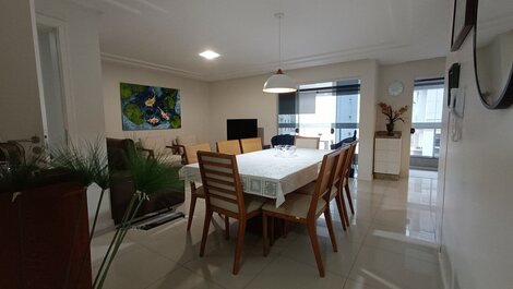 Hermoso apartamento en el corazón de Itapema