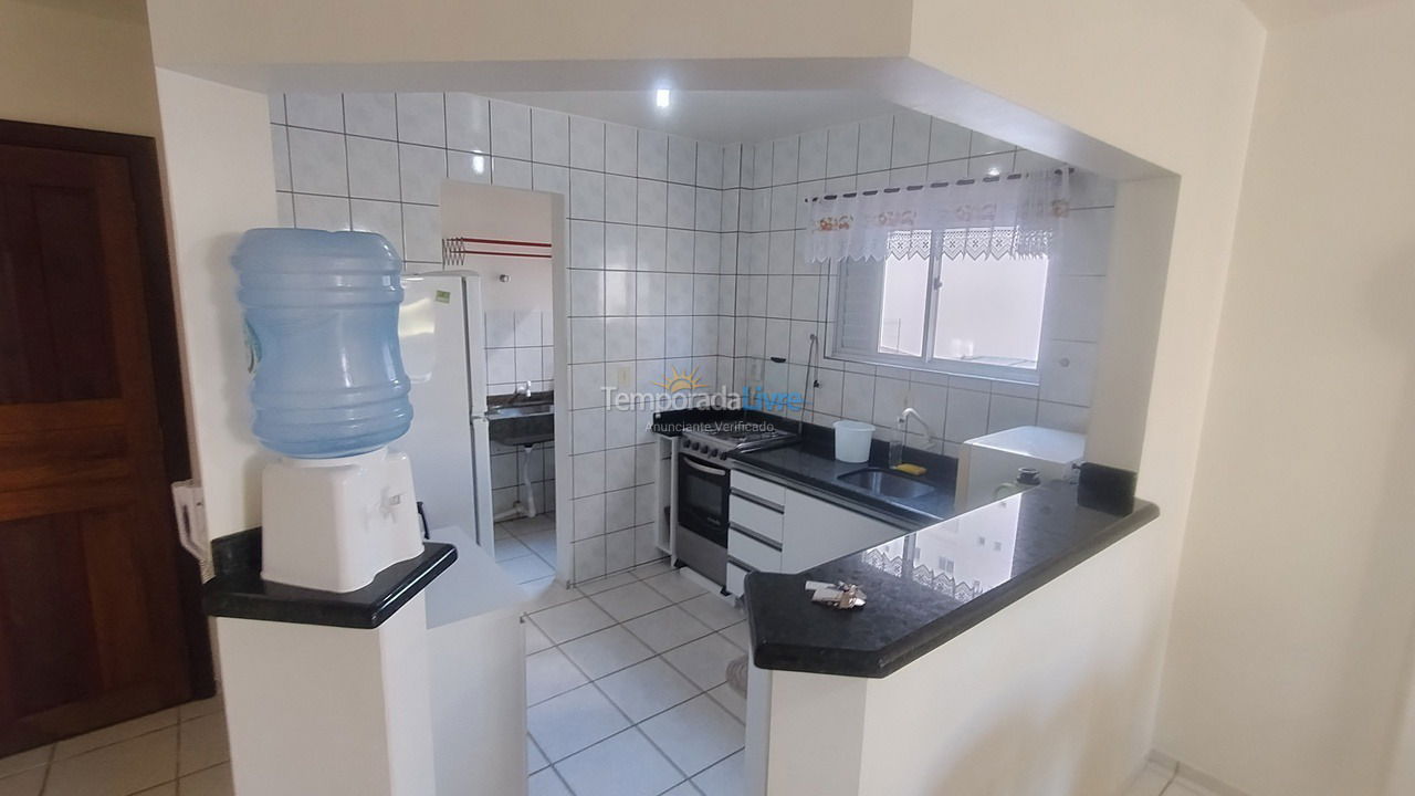 Apartamento para aluguel de temporada em Itapema (Meia Praia)