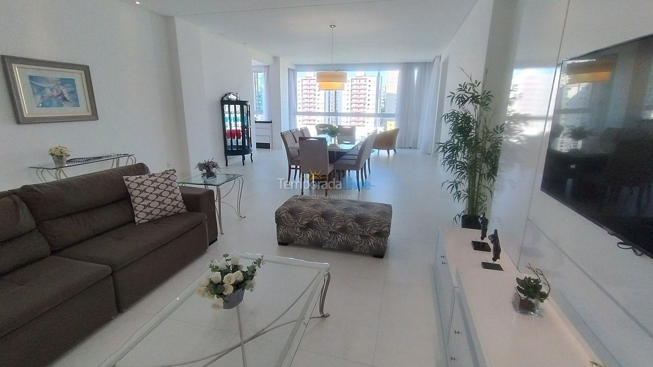 Apartment for vacation rental in Itapema (Meia Praia)