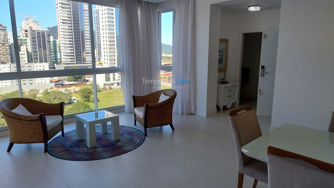 Apartment for vacation rental in Itapema (Meia Praia)