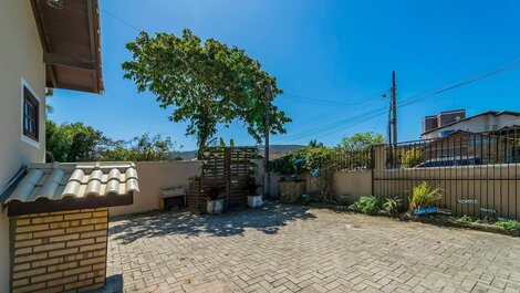 Casa aconchegante na Praia de Mariscal