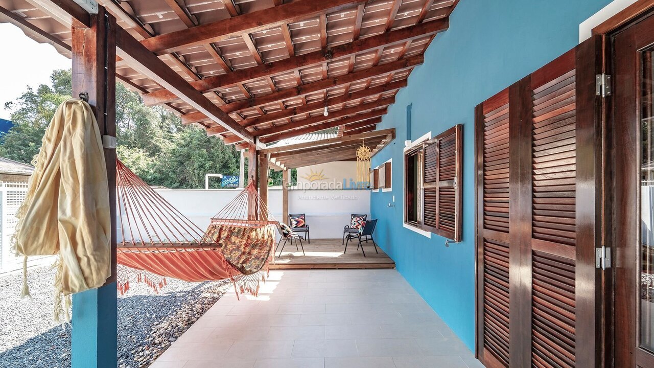 Casa para alquiler de vacaciones em Bombinhas (Morrinhos)