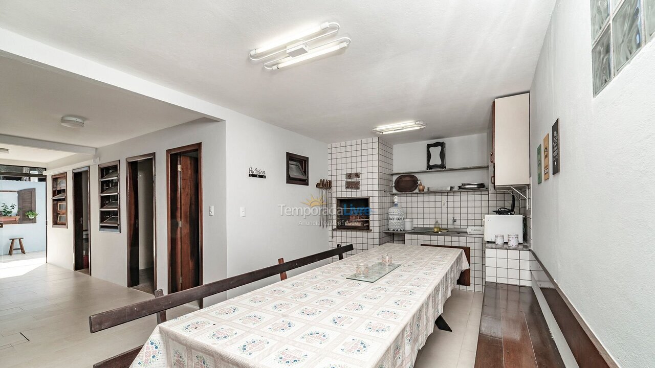 Casa para alquiler de vacaciones em Bombinhas (Morrinhos)