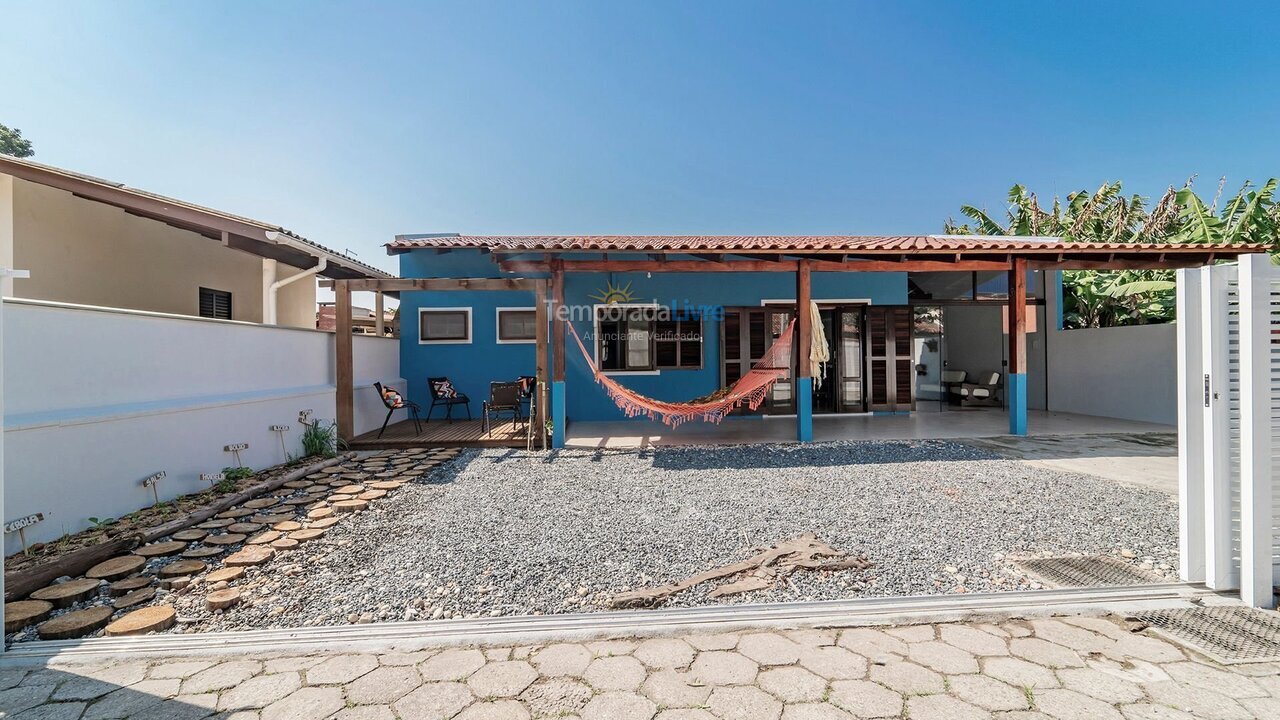 Casa para alquiler de vacaciones em Bombinhas (Morrinhos)