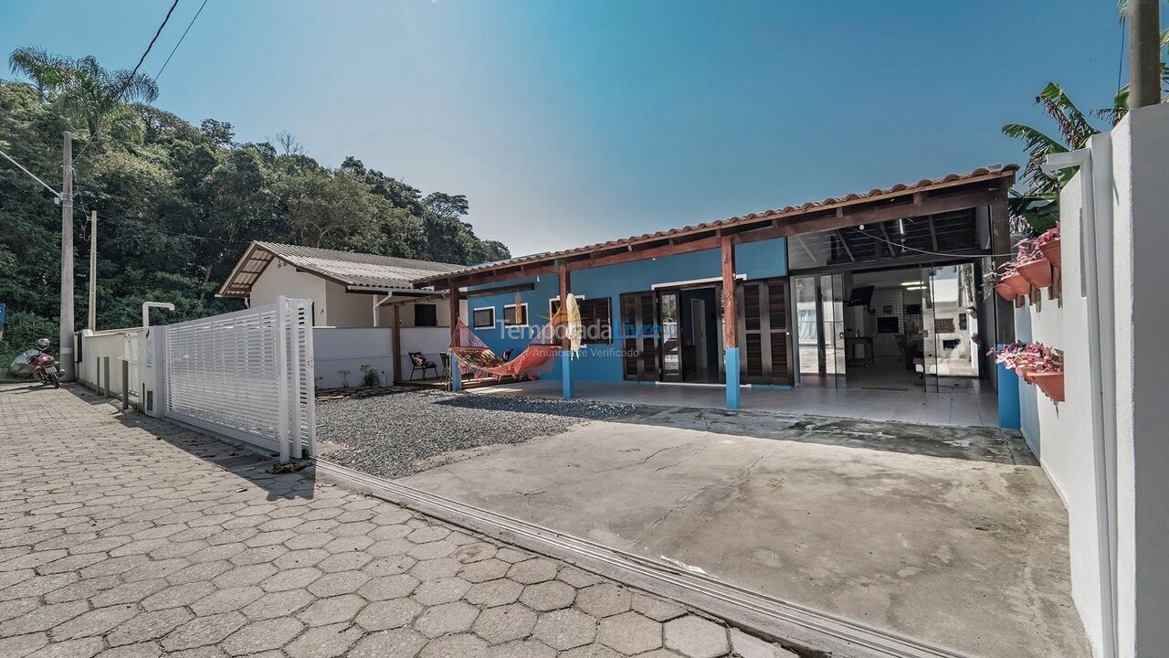 Casa para alquiler de vacaciones em Bombinhas (Morrinhos)