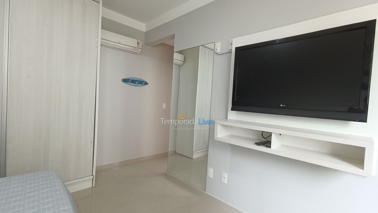 Apartamento para aluguel de temporada em Itapema (Meia Praia)