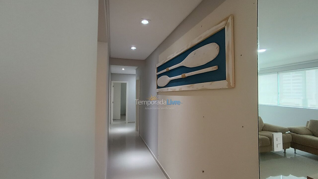 Apartamento para aluguel de temporada em Itapema (Meia Praia)