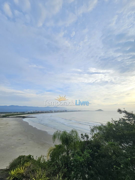 Casa para alquiler de vacaciones em Bertioga (Praia do Indaiá)