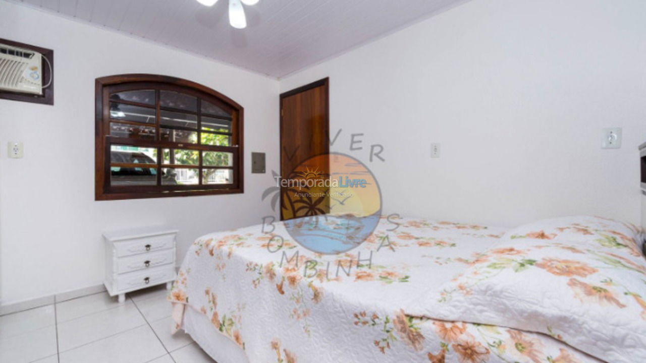 House for vacation rental in Bombinhas (Praia de Bombas)