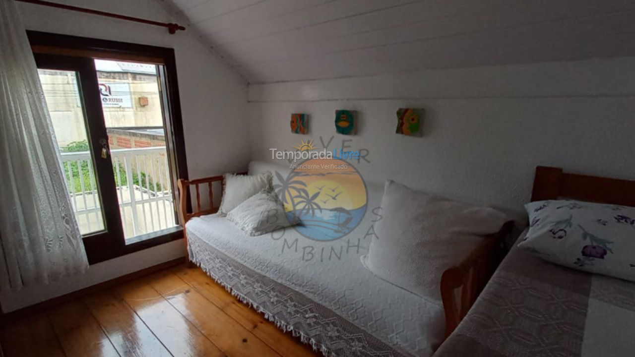 House for vacation rental in Bombinhas (Praia de Bombas)