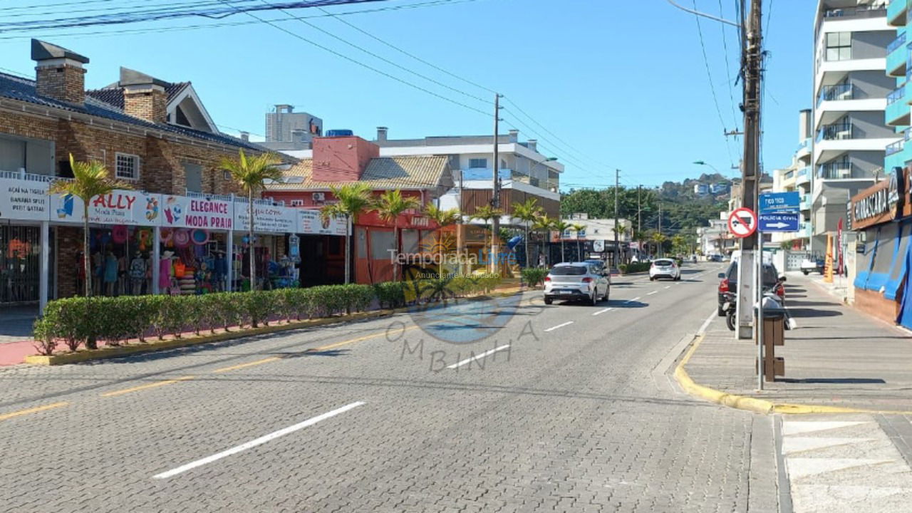 Apartamento para alquiler de vacaciones em Bombinhas (Praia de Bombas)