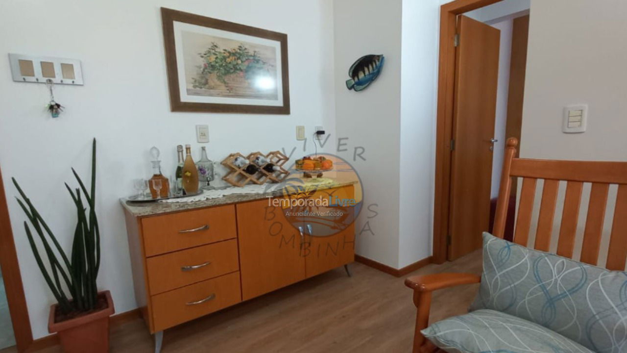 Apartment for vacation rental in Bombinhas (Praia de Bombas)