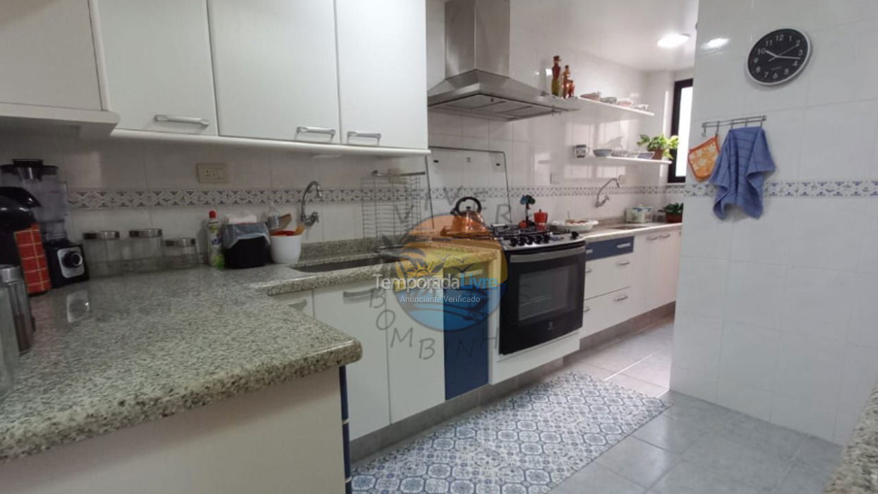 Apartment for vacation rental in Bombinhas (Praia de Bombas)