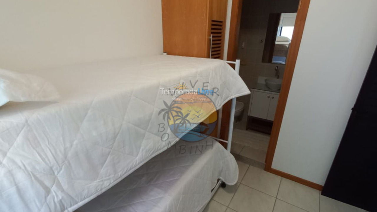 Apartment for vacation rental in Bombinhas (Praia de Bombas)