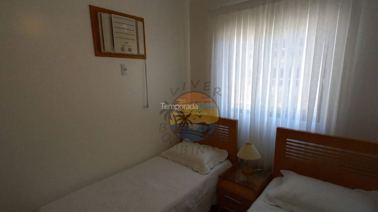 Apartment for vacation rental in Bombinhas (Praia de Bombas)