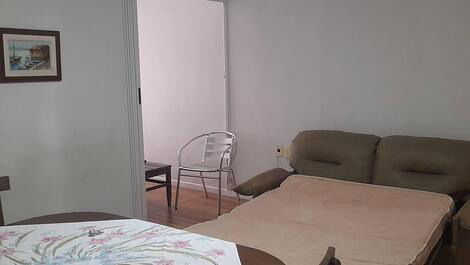 Otimo apartamento sala quarto centro Guarapari ES