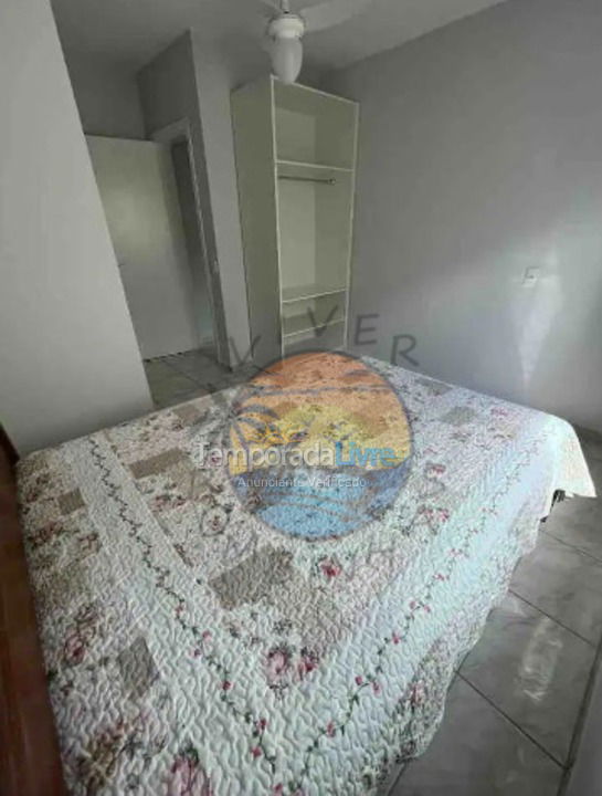 Apartamento para aluguel de temporada em Bombinhas (Praia de Bombas)