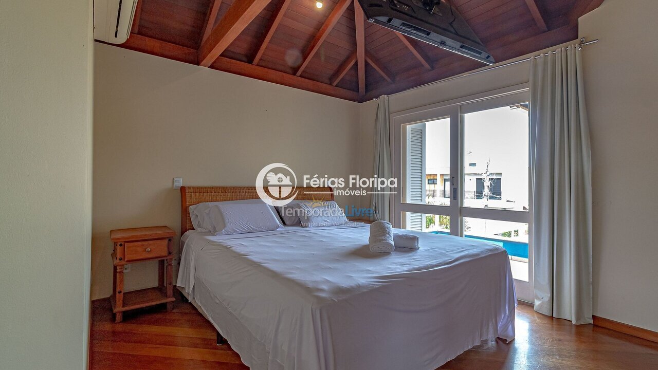 House for vacation rental in Florianópolis (Rio Tavares)