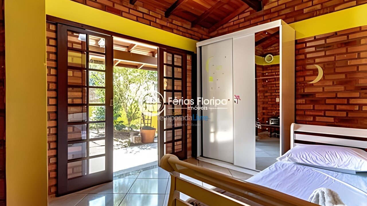 House for vacation rental in Florianópolis (Acores)