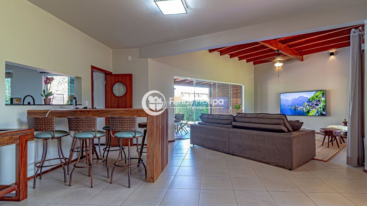 House for vacation rental in Florianopolis (Campeche)