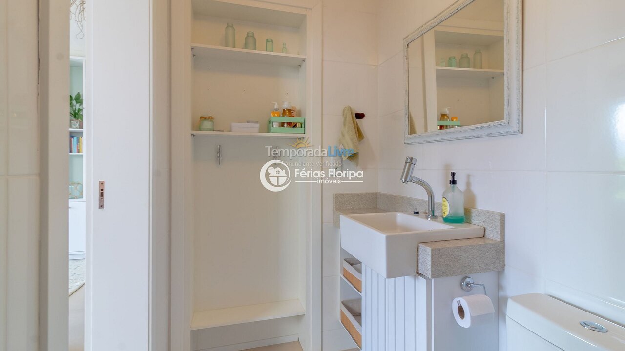 Apartamento para aluguel de temporada em Florianopolis (Campeche)