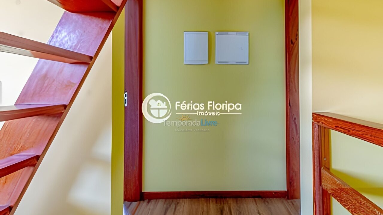 Casa para aluguel de temporada em Florianopolis (Campeche)