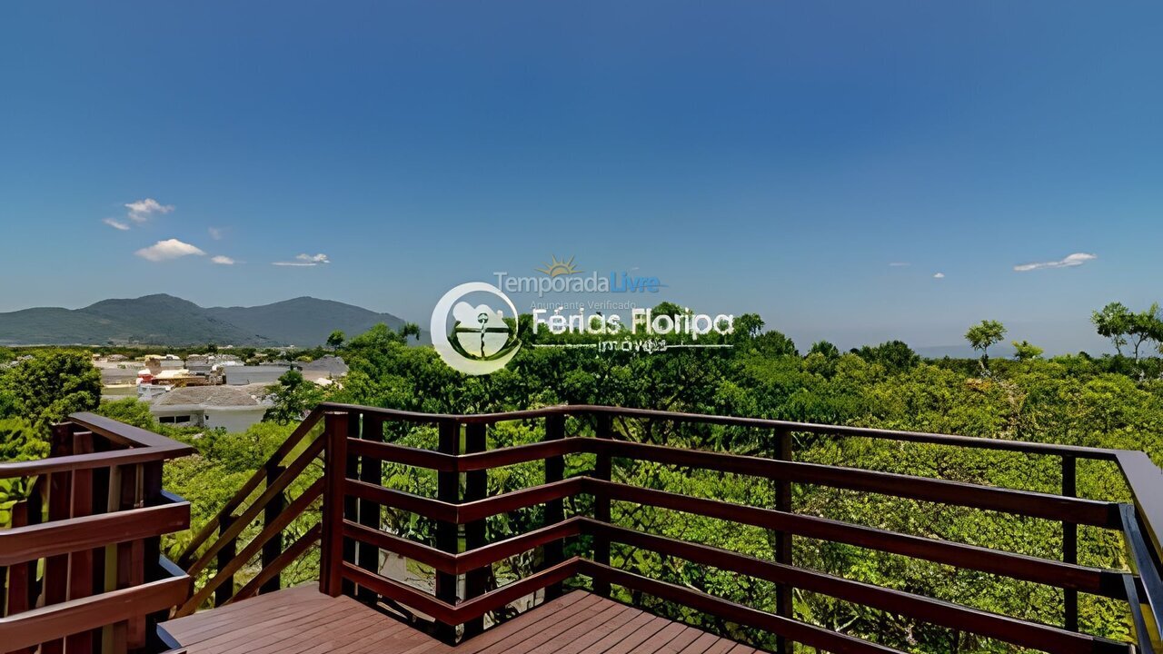 Casa para aluguel de temporada em Florianopolis (Campeche)