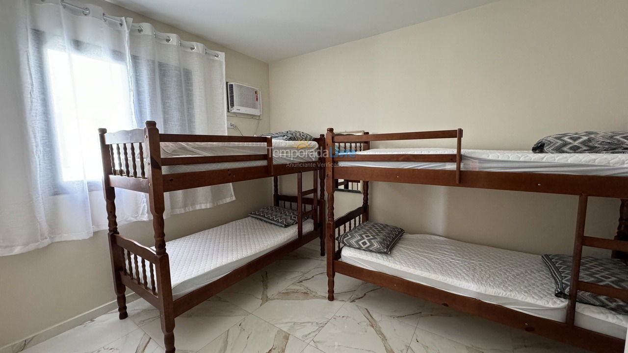 Apartamento para aluguel de temporada em Ubatuba (Praia Grande)