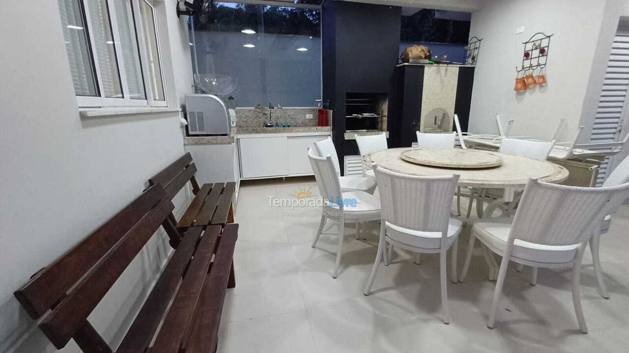 Casa para aluguel de temporada em Bertioga (Riviera de São Lourenço)