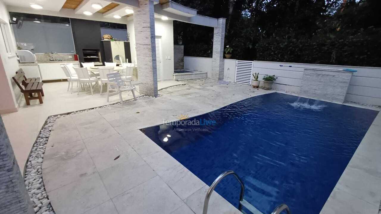 Casa para alquiler de vacaciones em Bertioga (Riviera de São Lourenço)