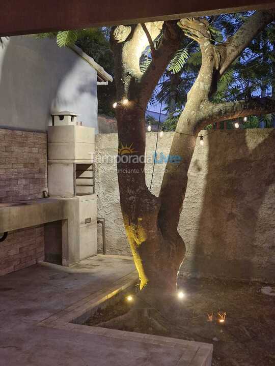 Casa para aluguel de temporada em Arraial do Cabo (Monte Alto)